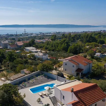 Villa Petra Kastela
