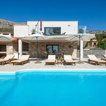 Petra * Kastela
