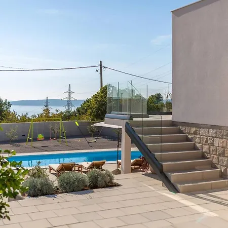 Villa Petra Kastela